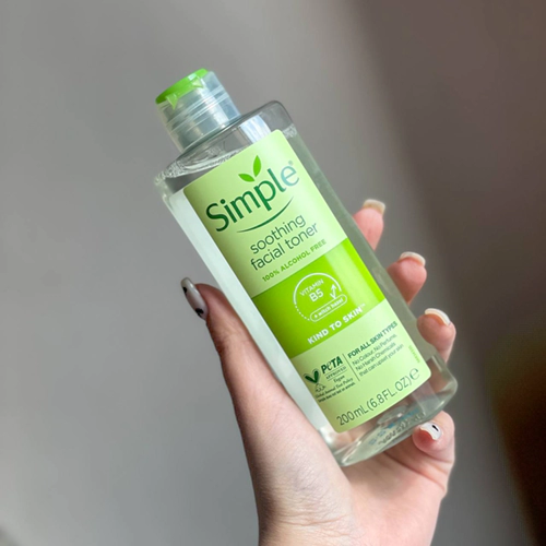 تونر آرامش بخش صورت سیمپل تونر آرامش بخش صورت سیمپل